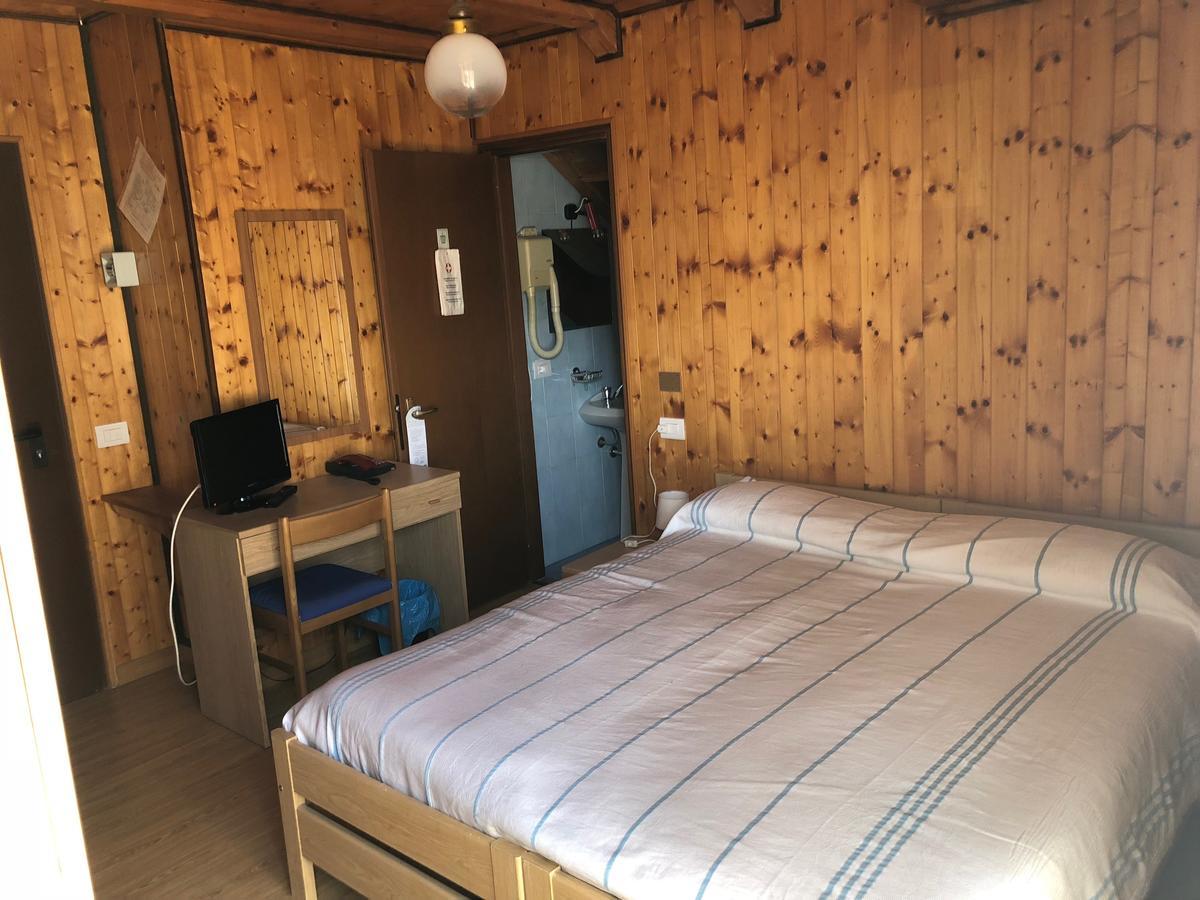 Albergo La Perla Craveggia Eksteriør billede